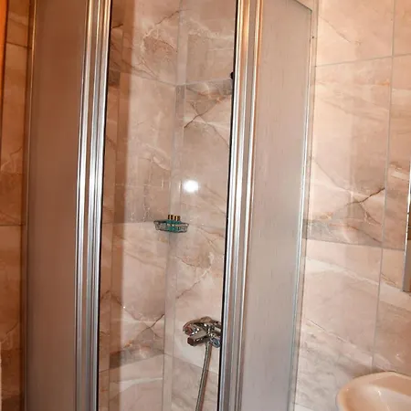 Tuzla Grand Otel *